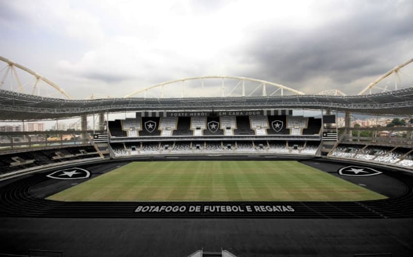Torcedor poderá colaborar na customização do Estádio Nilton Santos para a próxima temporada
