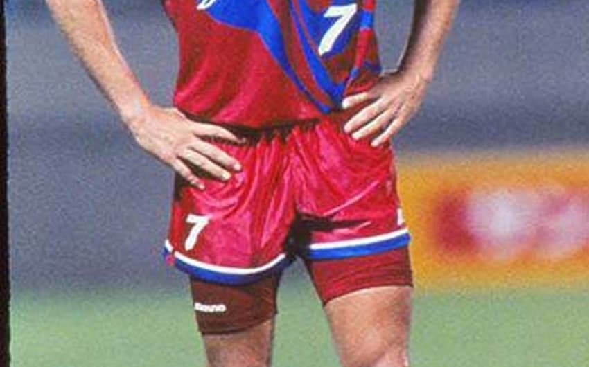 Em duas temporadas pelo Kashima, Alcindo disputou 71 partidas e marcou 50 gols