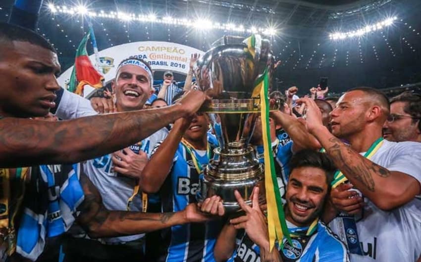 Já o Grêmio fez a festa na Copa do Brasil