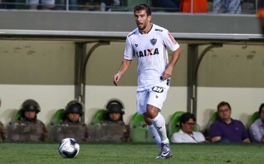 Leandro Donizete pelo Atlético-MG