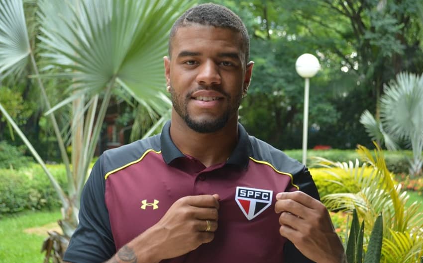 Junior Tavares assinou sua renovação até 2019 e já viaja para a Flórida Cup