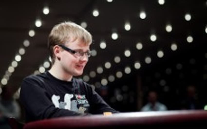 Jogador do time da PokerStars conta um pouco da sua experiência em torneios grandes