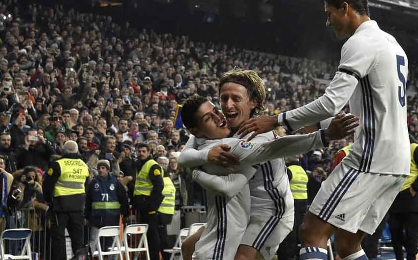 James Rodríguez, Modric e Varane - Real Madrid x Sevilla