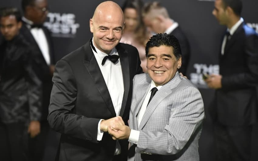 Maradona e Infantino