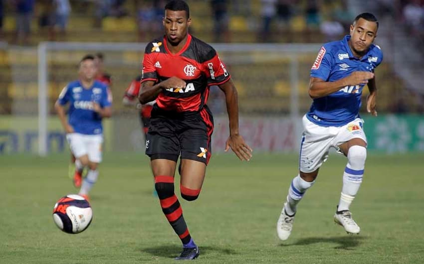 Flamengo x Cruzeiro (Foto:Daniel Vorley/AGIF)