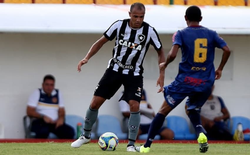 Roger - Madureira x Botafogo