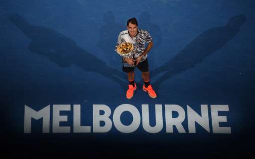 Federer conquistou o Aberto da Austrália e quebrou jejum de quatro anos e meio após o 18º Grand Slam da carreira