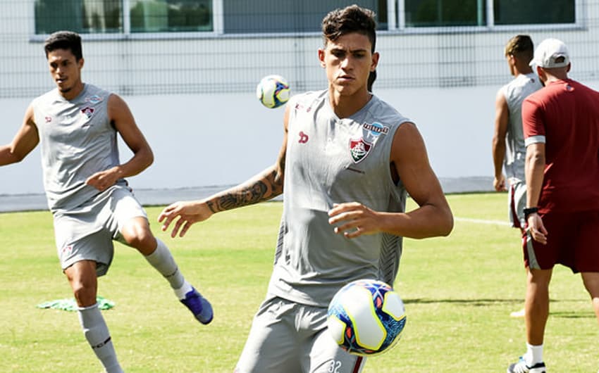 Pedro se lesionou no fim do treino de segunda-feira (Foto: Mailson Santana/Fluminense FC)