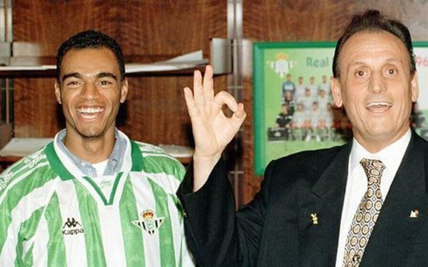 Em 1997, o Betis pagou 35 milhões de euros para tirar Denílson, do São Paulo, negociação mais cara da história na época