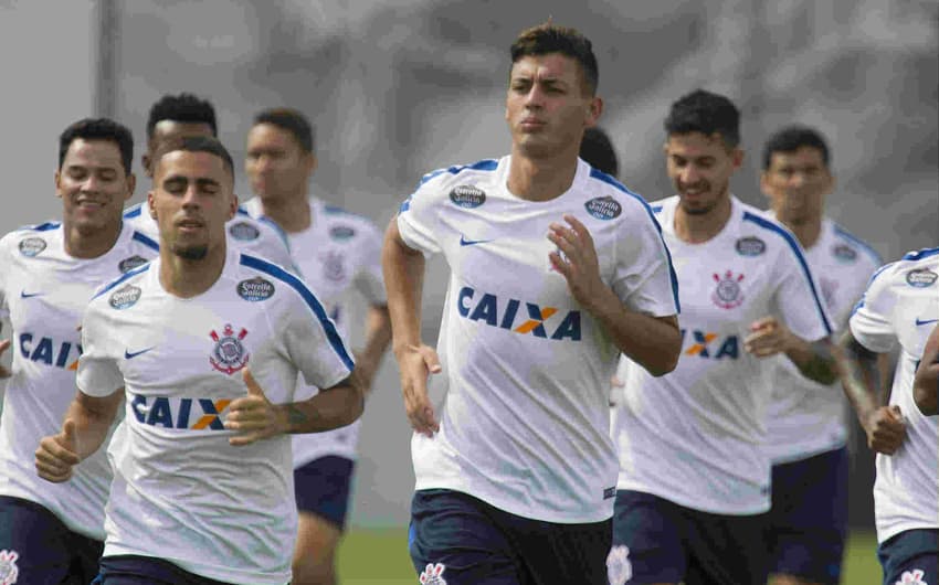 Marciel tem 11 jogos e um gol pelo Corinthians