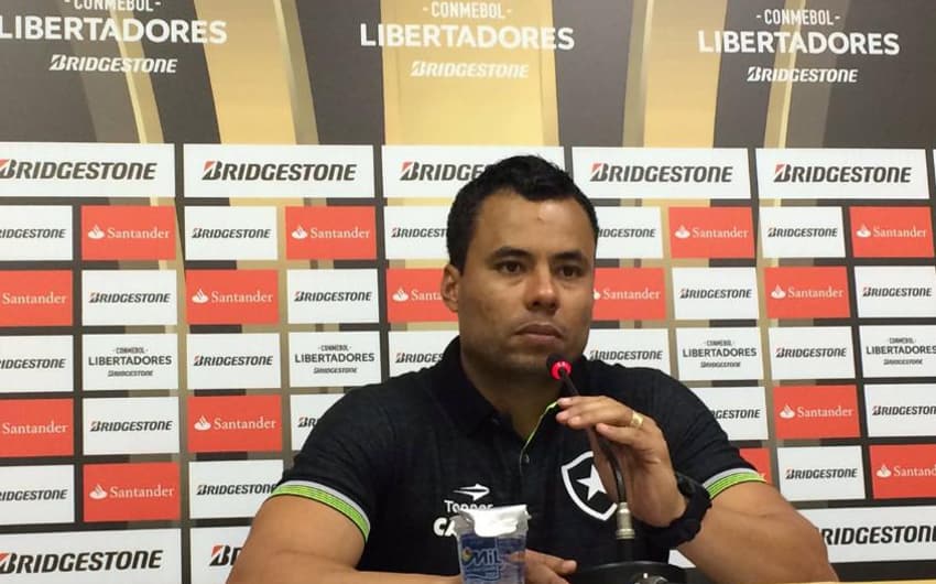 Jair Ventura - Técnico do Botafogo