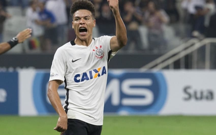 Corinthians marcou cinco gols em três jogos