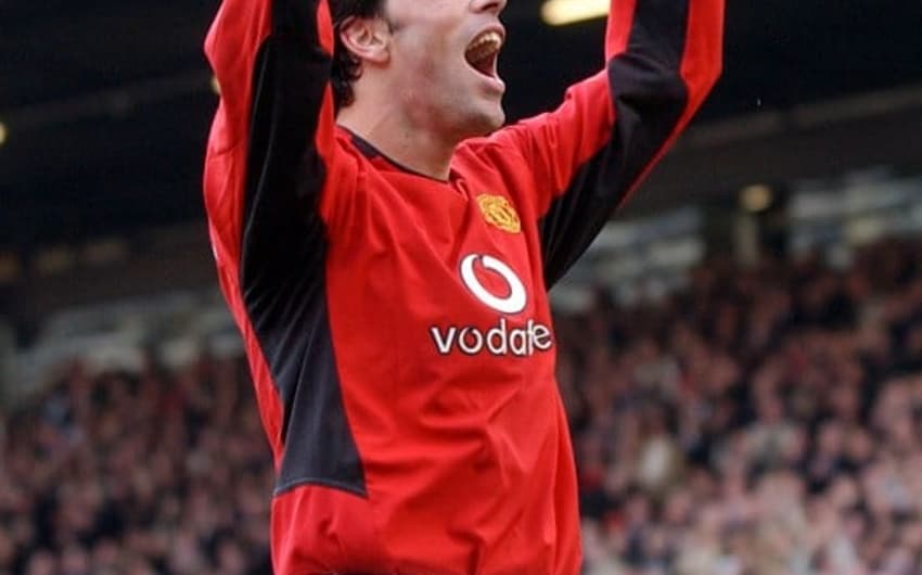 Ruud van Nistelrooy, o holandês do Manchester United, fez 10 gols em 2001/2002