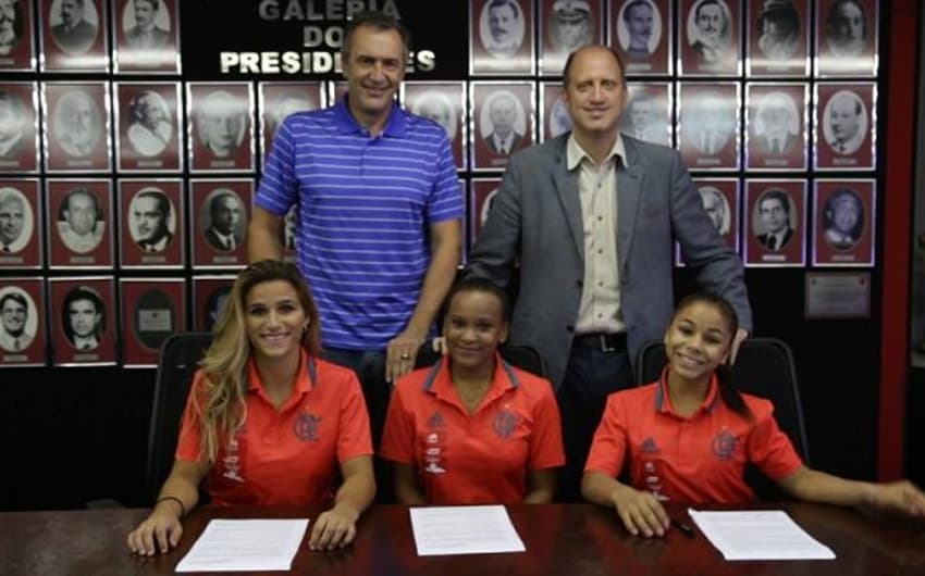 Ginastas renovaram vínculo com o Flamengo (Divulgação)