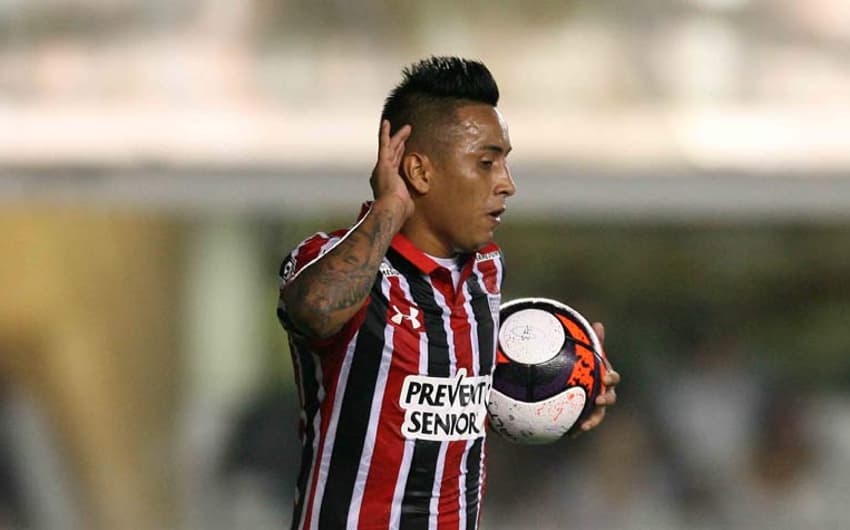 Cueva tem nove gols e oito assistências em 32 partidas pelo São Paulo