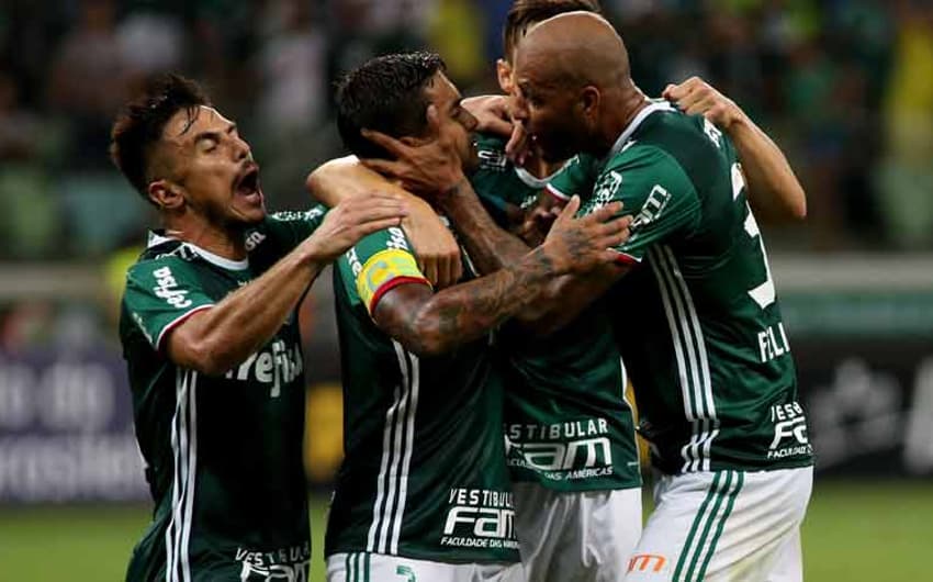 Dudu abriu o placar pelo Palmeiras