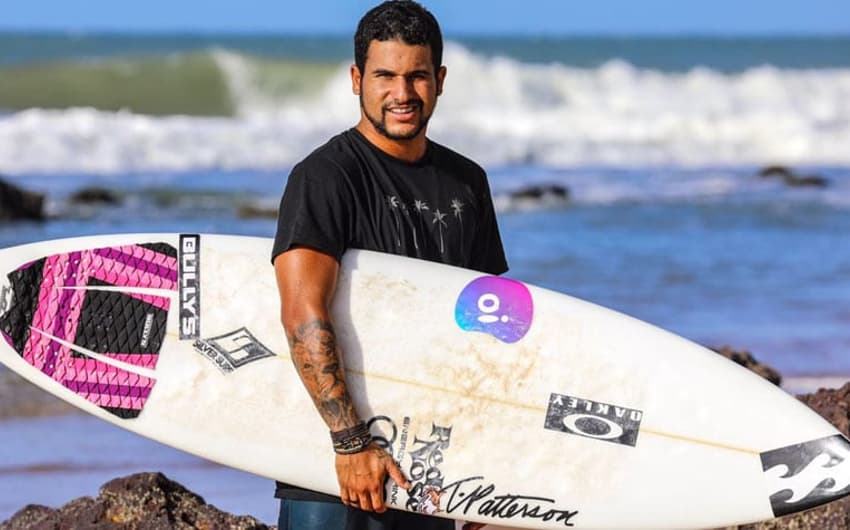 Oi anuncia patrocínio de Ítalo Ferreira e chega a cinco surfistas brasileiros no Mundial de Surfe