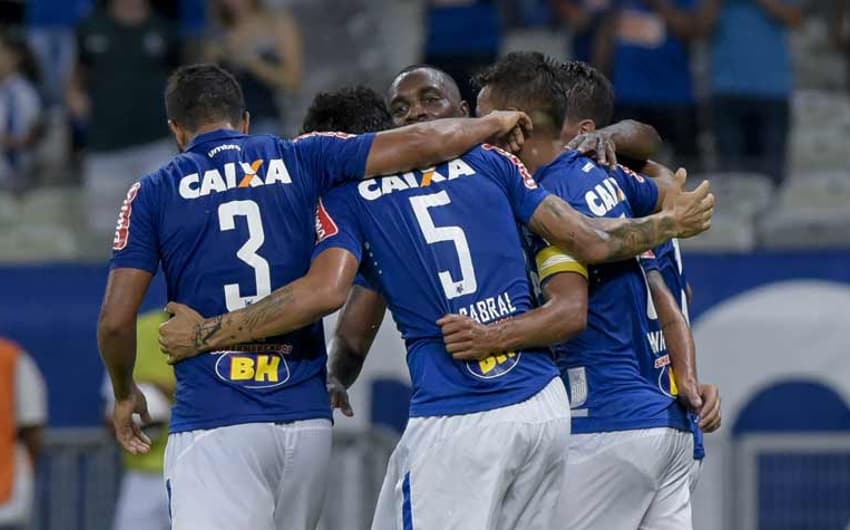 Confira as imagens da vitória do Cruzeiro no Mineirão