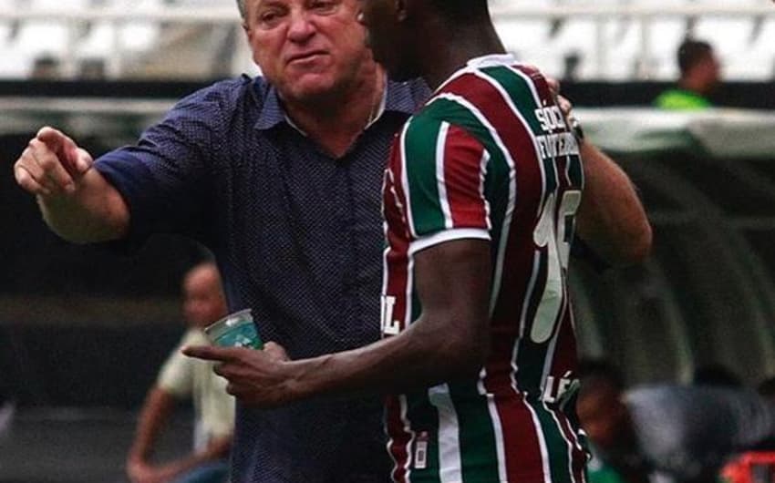 Léo se firmou como titular de Abel durante campanha da Taça Guanabara. Confira imagens na galeria