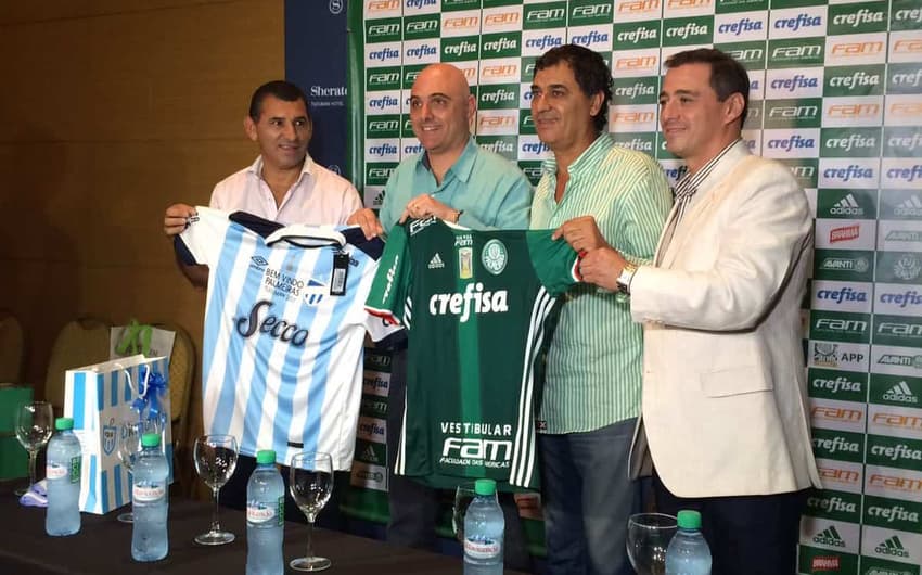 Encontro de presidentes do Palmeiras e do Tucumán