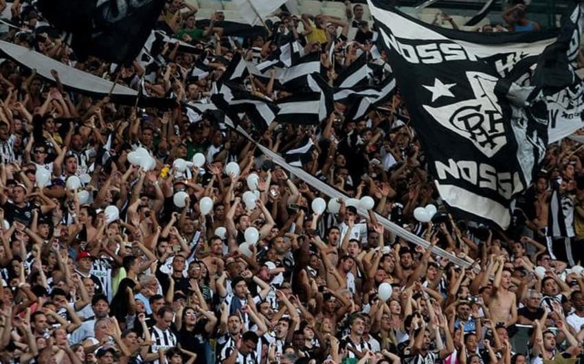 Torcida do Botafogo no Maracanã