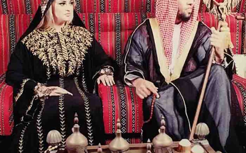 Sheik: Ao lado da esposa Leticia, Samuel vive grande fase no futebol dos Emirados Árabes