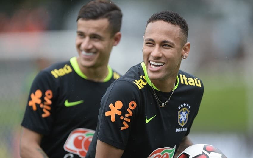 Neymar e Coutinho jogam juntos pela Seleção desde as categorias de base (Foto: Pedro Martins/MoWA Press)