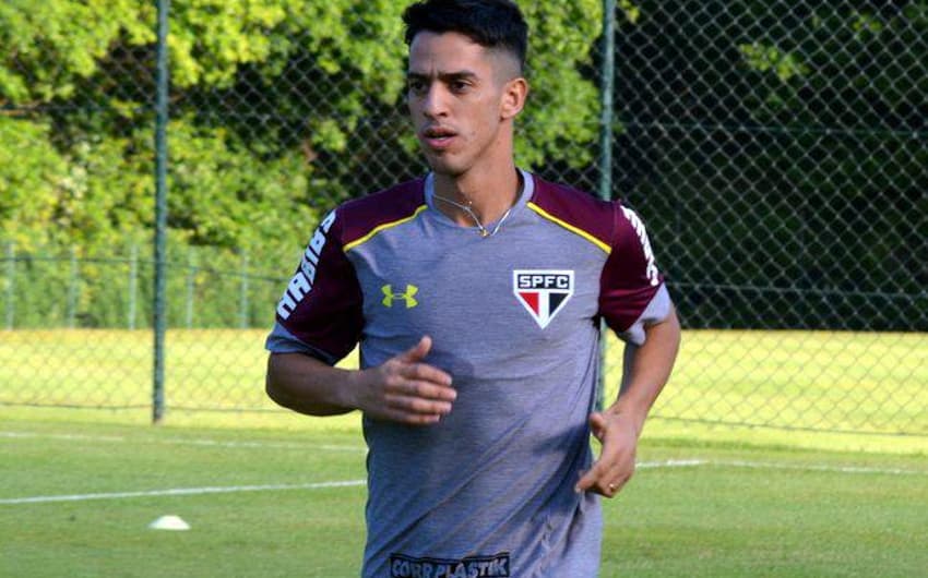 Thomaz já treina no São Paulo