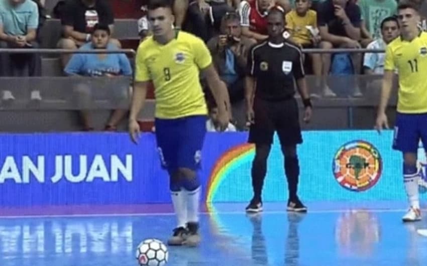 Seleção Brasileira de Futsal que venceu a Bolívia ontem na Copa América