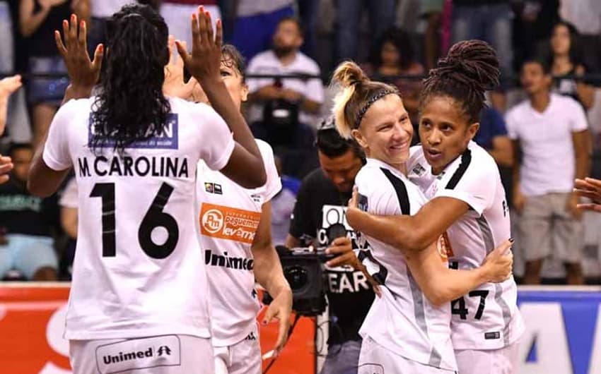 LBF CAIXA - Corinthians volta a vencer Sampaio Corrêa e está na Final