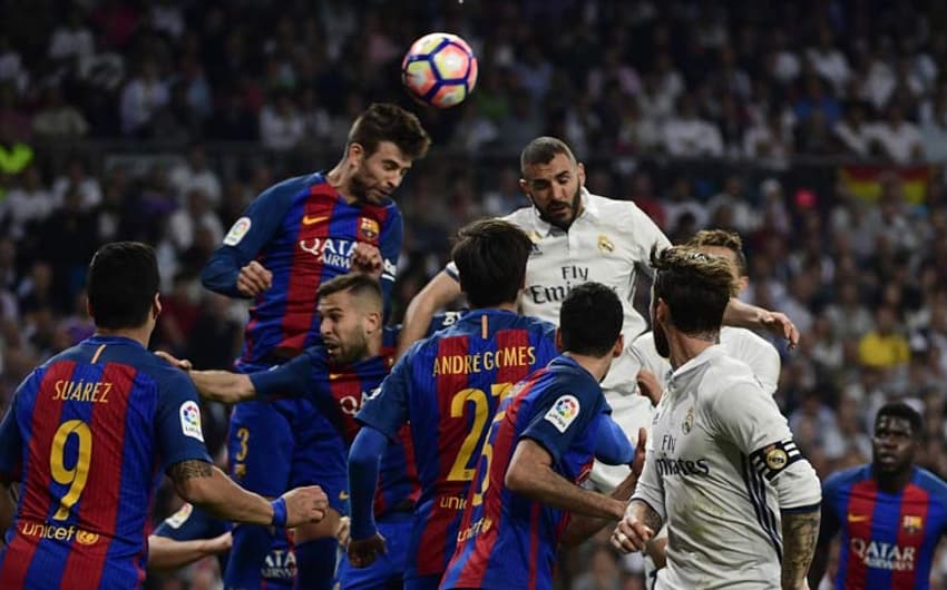 Real Madrid e Barcelona disputam acirradamente o título do Campeonato Espanhol de 2016-17