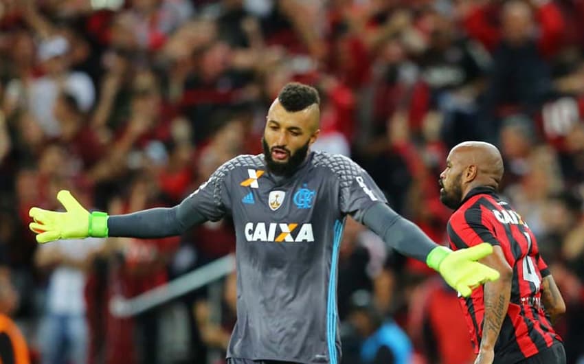 Atlético-PR 2 x 1 Flamengo: confira as imagens da partida