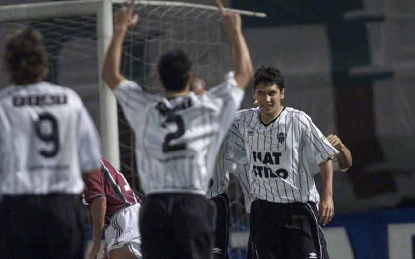 O início da Era dos Pontos Corridos, em 2003, teve um resultado insosso para o Atlético-MG: em 7º lugar, com 72 pontos
