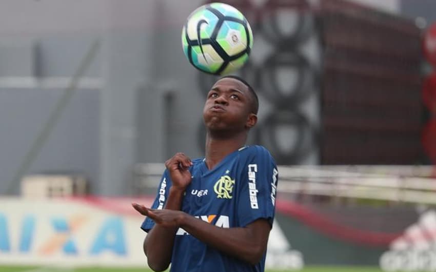 Vinícius Júnior em seu primeiro dia de treino no Flamengo (Gilvan de Souza / Flamengo)