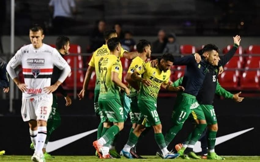 O pequeno Defensa y Justicia avançou à segunda fase da Copa Sul-Americana