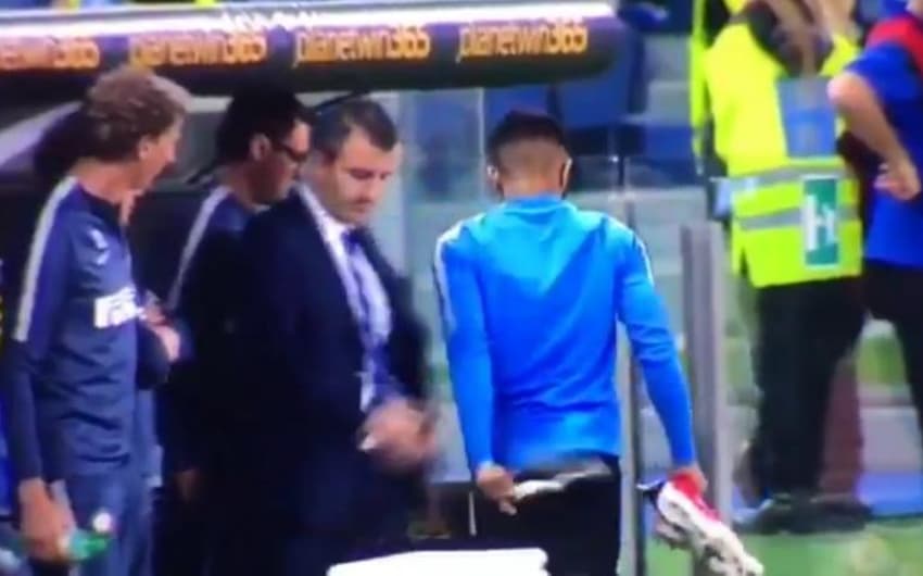 Gabigol escancarou sua insatisfação na Inter de Milão no último domingo após abandonar o banco. Veja fotos de sua carreira