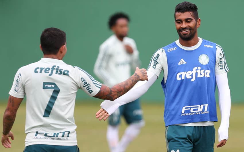 Dudu e Thiago Santos - treino do Palmeiras