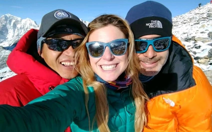 Karina Oliani alcança a Face Norte do Everest
