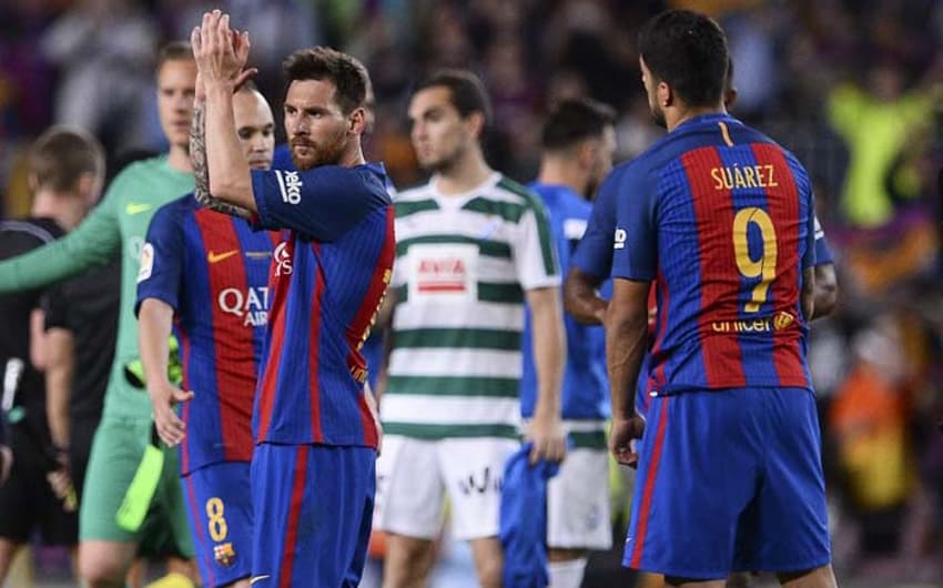 1º) Messi terminou a disputa na liderança com 74 pontos. Foram 37 gols marcados