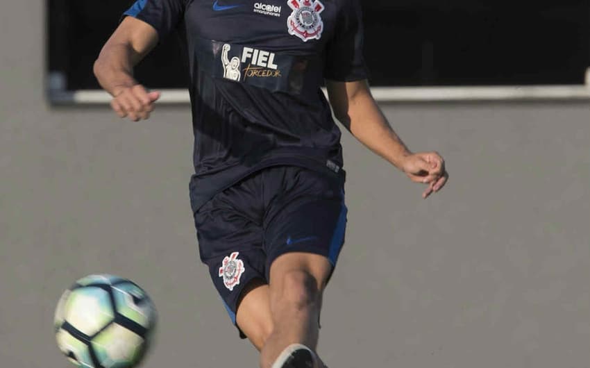 Rodrigo Figueired em treino do Corinthians