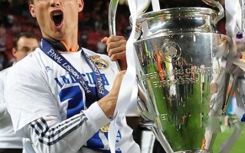 Cristiano Ronaldo deve ganhar mais uma vez o prêmio. Ele novamente decidiu a Liga dos Campeões para o Real Madrid
