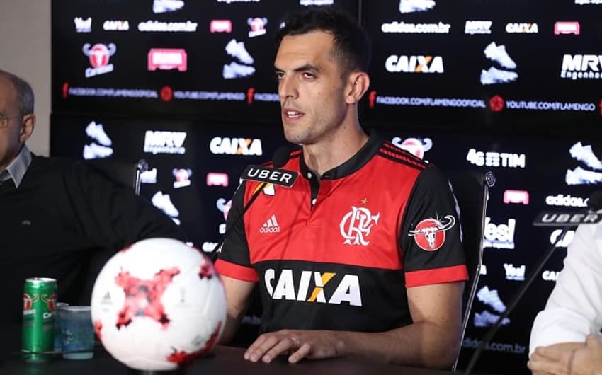 Rhodolfo - Apresentação no Flamengo