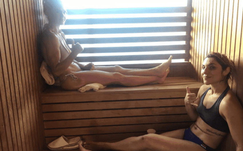 Holly Holm e Bethe Correia dividem sauna antes de pesagem oficial