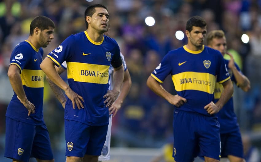 Em 2007 o Boca Juniors pagou 12 milhões (Cerca de R$ 44,5 milhões pela cotação atual) de euros ao Villarreal para repatriar o meia Riquelme
