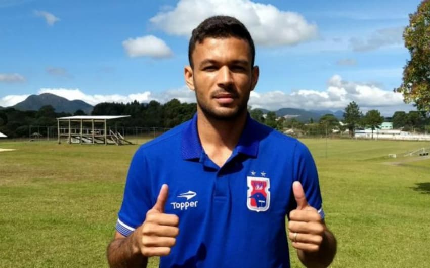 Cristovam chegou ao Paraná para a disputa da Série B, após disputar o Estadual pelo J. Malucelli