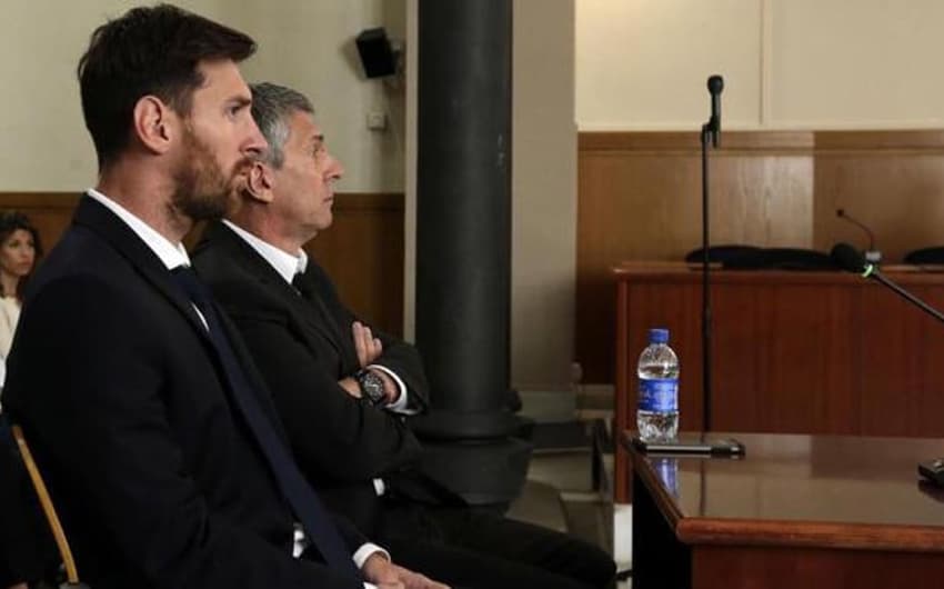 Messi - tribunal