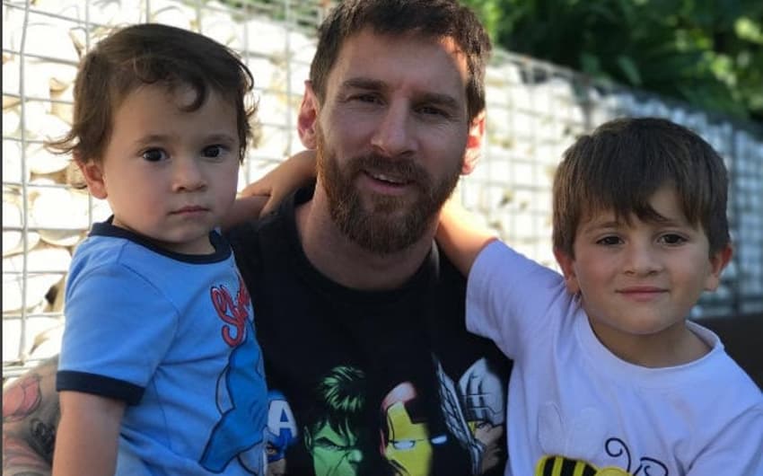 Messi e os filhos, Mateo e Thiago