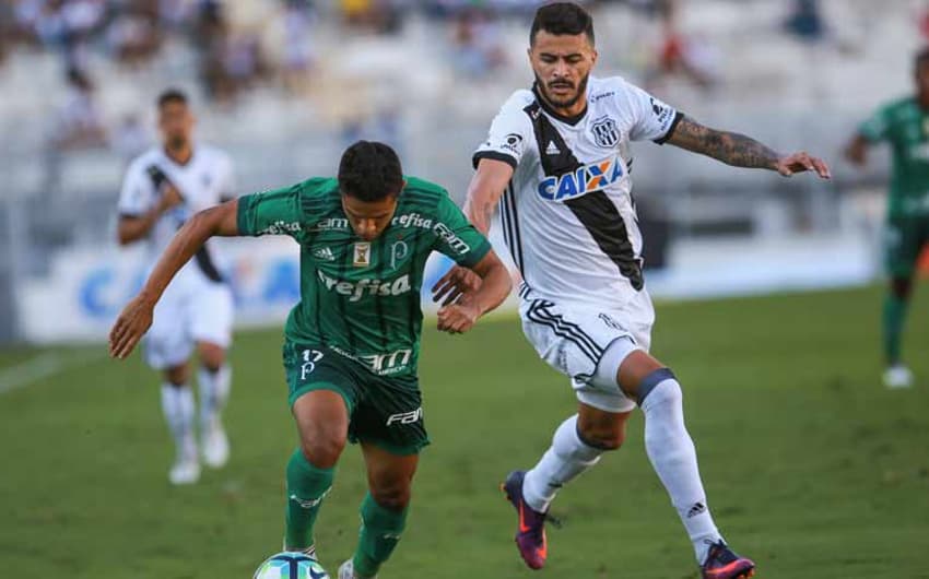 No primeiro turno, Palmeiras venceu a Ponte Preta por 2 a 1 em Campinas