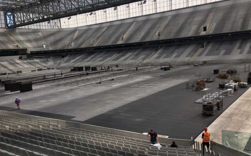 LIGA MUNDIAL: Estrutura do vôlei começa a ser montada no Estádio Atlético Paranaense