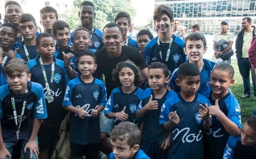Canto do Rio firma convênio com Fluminense